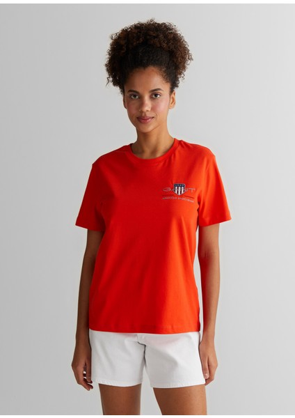 Logolu Turuncu Bisiklet Yaka Regular Fit Kısa Kollu Kadın T-Shirt