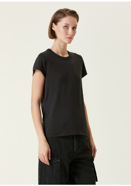 Siyah T-Shirt modelleri