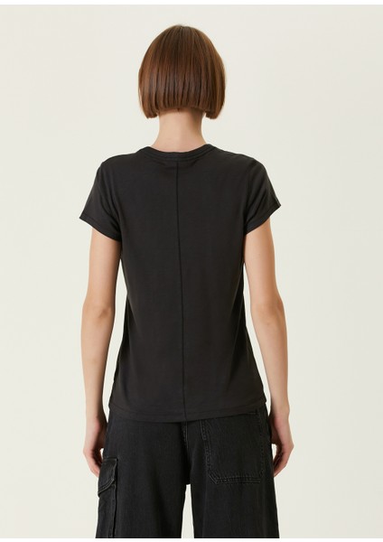 Siyah T-Shirt indirimleri