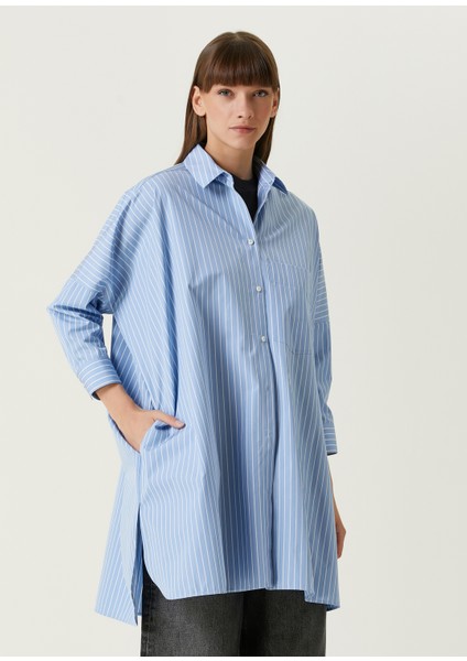 Oversize Mavi Çizgili Gömlek
