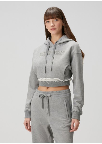 Gri Kapüşonlu Crop Sweatshirt modelleri