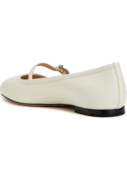 Kırık Beyaz Logo Tokalı Kadın Deri Loafer modelleri