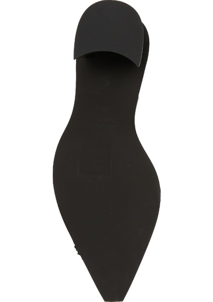Feminine Buckle Siyah Krem Topuklu Ayakkabı