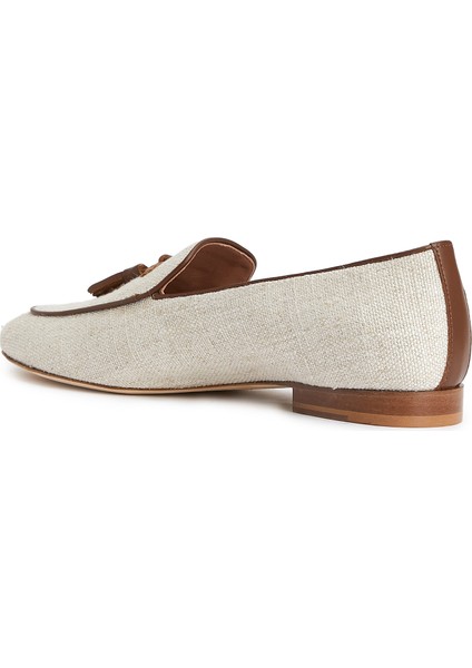 Ekru Püsküllü Kadın Loafer modelleri
