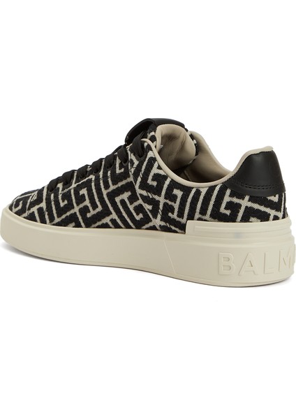 Siyah Logo Desenli Kadın Sneaker modelleri