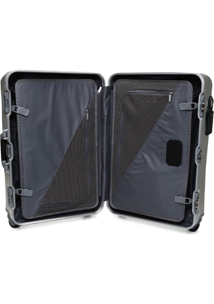 Short Trip Packing Case Silver Bavul