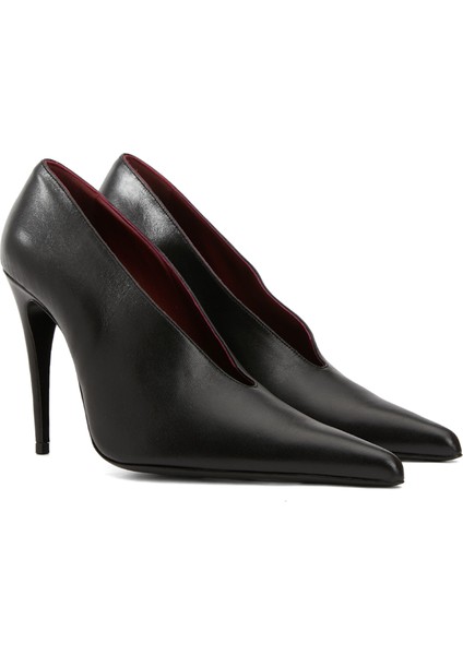 Siyah Deri Stiletto