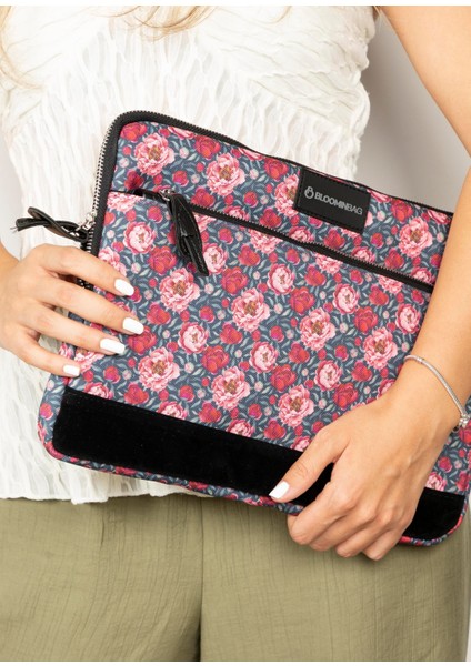 Blossom Lovin' 15-16 Inch Macbook Laptop Kılıfı fiyatları