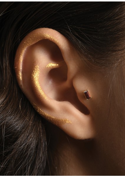 Baget Garnet 14 Ayar Altın Piercing