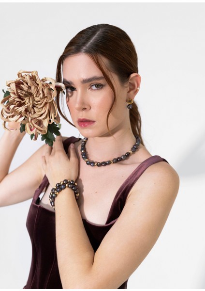 Avery No:1 Siyah Inci Kadın Bileklik