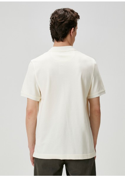 Krem Polo Yaka T-Shirt indirimleri