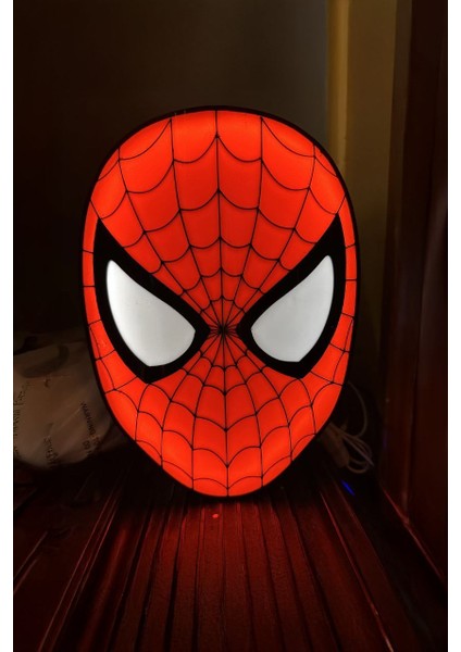 Spider-Man Tasarımlı Gece Lambası fiyatları