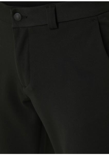 Slim Fit Siyah Pantolon