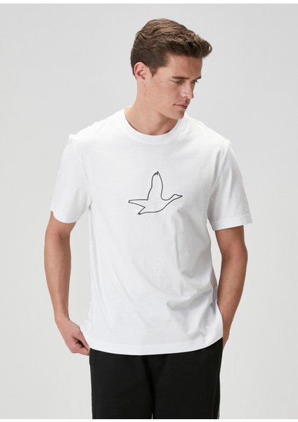 Relaxed Fit Beyaz T-Shirt fırsatları