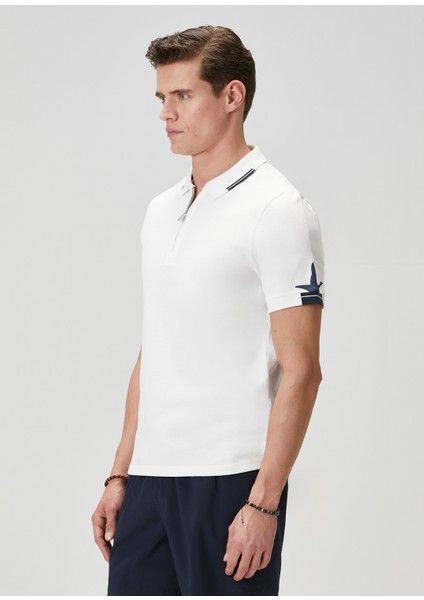 Comfort Fit Beyaz Polo Yaka T-Shirt fırsatları