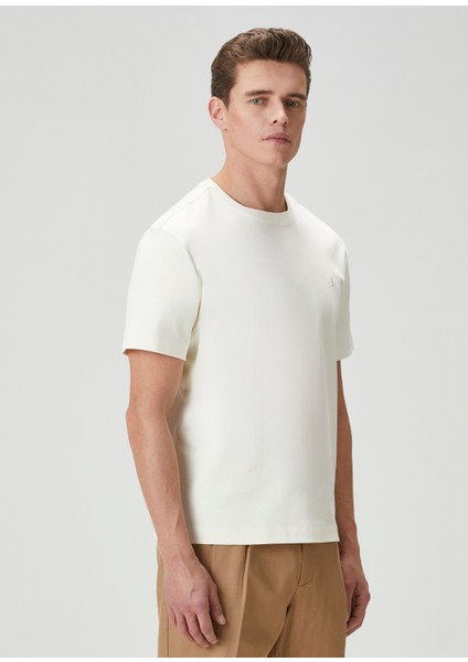 Krem T-Shirt fırsatları