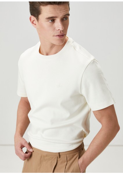Krem T-Shirt indirimleri