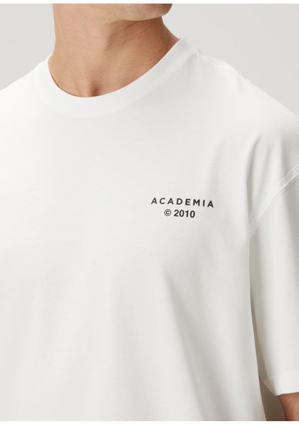 Beyaz Awards Logo Baskılı T-Shirt
