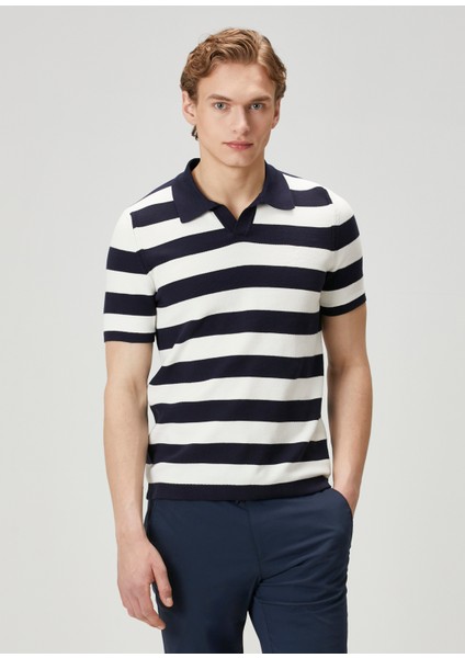Lacivert Beyaz Polo Yaka T-Shirt