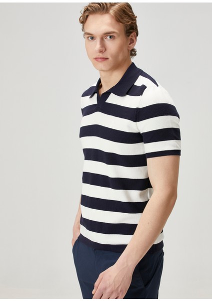 Lacivert Beyaz Polo Yaka T-Shirt fiyatları