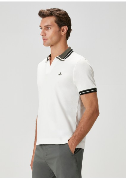 Comfort Beyaz T-Shirt fırsatları