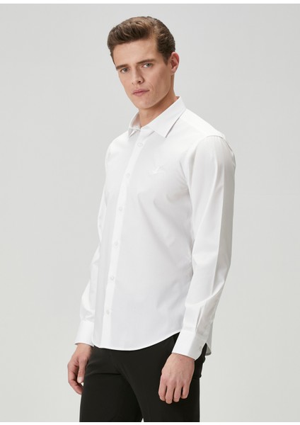 Slim Fit Beyaz Non-Iron Poplin Gömlek fırsatları