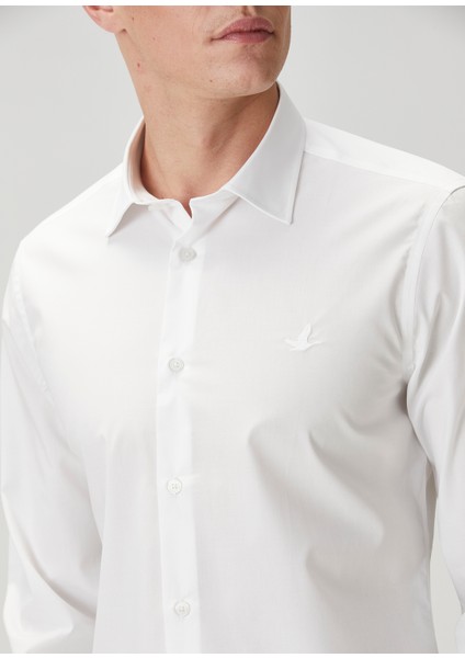 Slim Fit Beyaz Non-Iron Poplin Gömlek