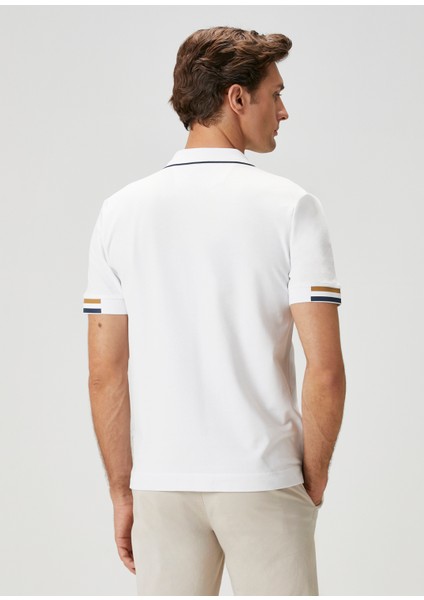 Beyaz Şerit Detaylı Polo T-Shirt indirimleri