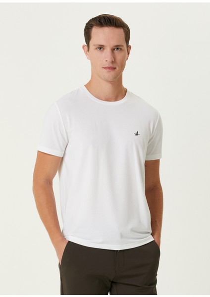 Beyaz Logolu T-Shirt
