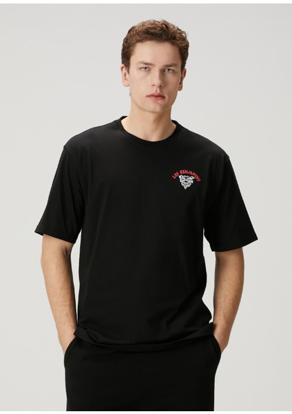 Relaxed Siyah Figür Baskılı T-Shirt