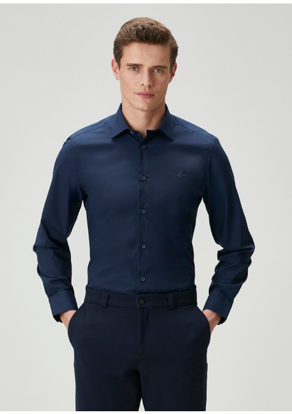 Slim Fit Lacivert Non-Iron Poplin Gömlek