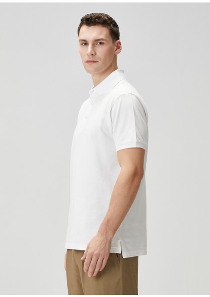 Beyaz Polo Yaka T-Shirt modelleri