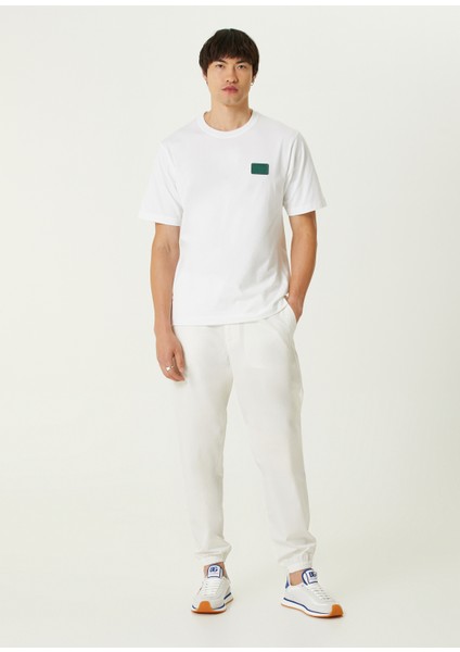 Beyaz Logo Detaylı T-Shirt fiyatları