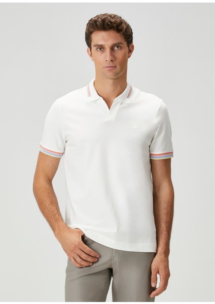 Kırık Beyaz Polo Yaka T-Shirt fiyatları