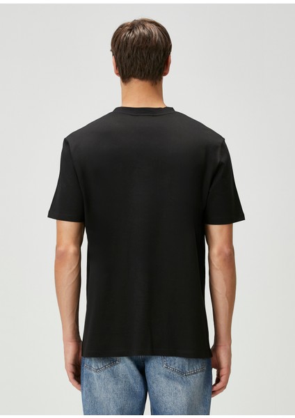 Siyah Organik Pamuk T-Shirt fırsatları