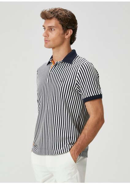 Lacivert Polo Yaka Çizgi Desenli T-Shirt fırsatları