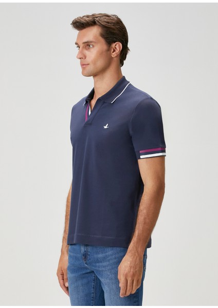 Lacivert Şerit Detaylı Polo T-Shirt fırsatları