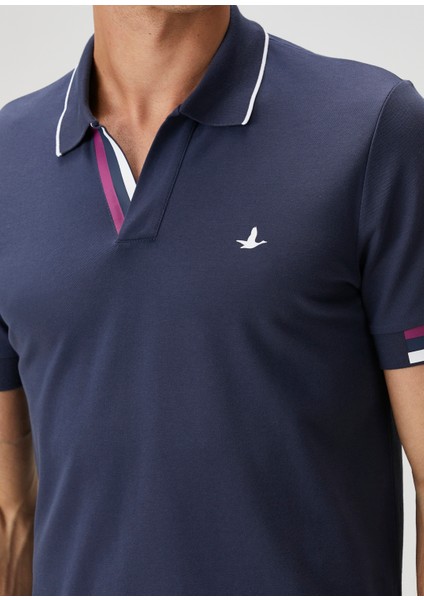 Lacivert Şerit Detaylı Polo T-Shirt