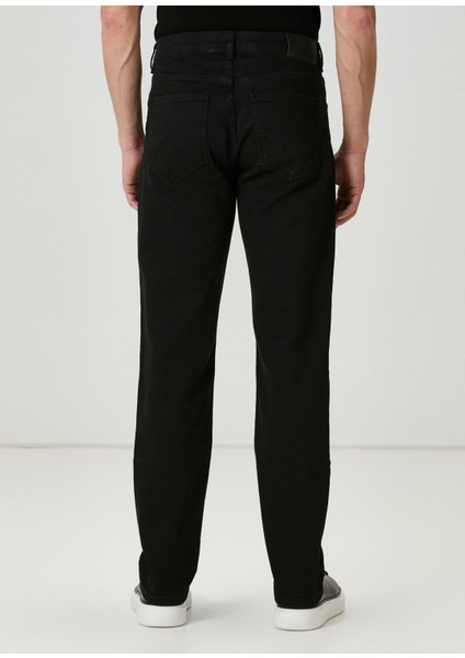 Straight Fit Siyah Jean Pantolon modelleri