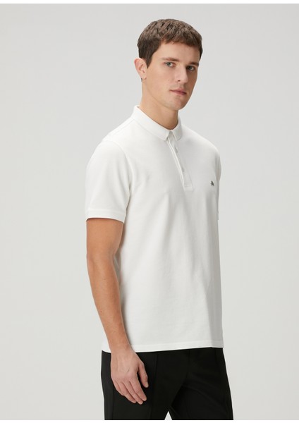 Beyaz Polo T-Shirt fırsatları