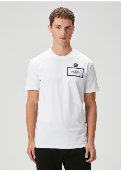 Beyaz Logo Patchli T-Shirt