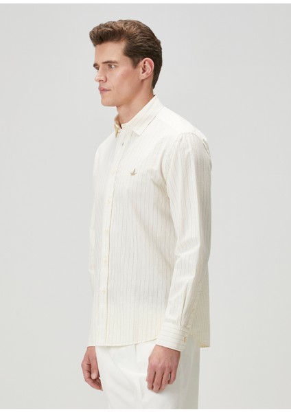 Slim Fit Krem Çizgili Gömlek fırsatları