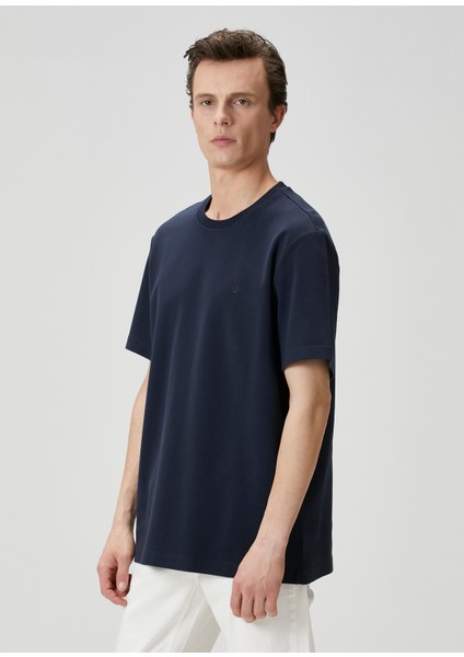 Relax Fit Lacivert Basic T-Shirt fırsatları