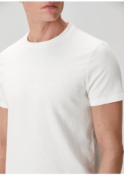 Relax Fit Kırık Beyaz T-Shirt indirimleri