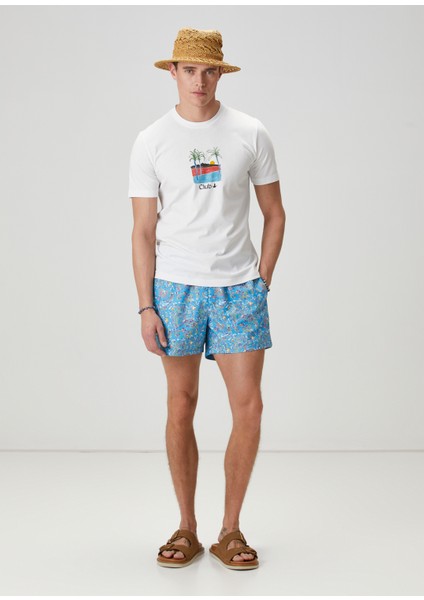 Beyaz Baskı Detaylı T-Shirt fiyatları