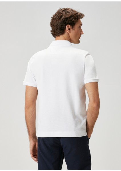 Beyaz Kaz Logolu Polo T-Shirt