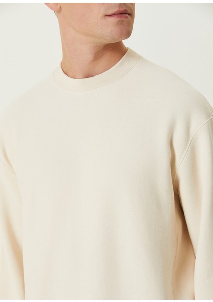 Krem Logo Nakışlı Sweatshirt indirimleri
