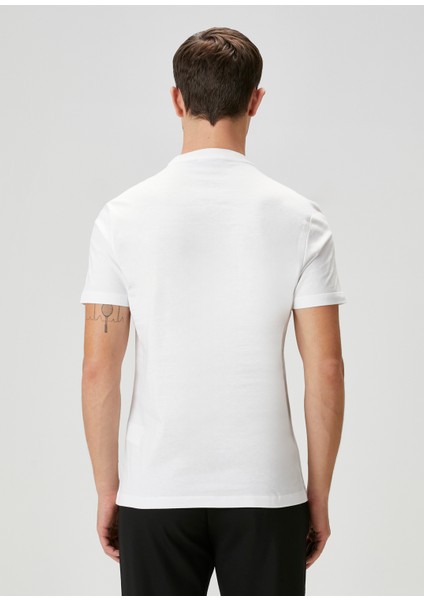 Beyaz T-Shirt fırsatları