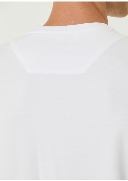 Comfort Fit. Crew Neck, Short Sleeve, Combed, Basi