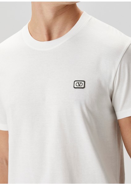 Fildişi Logo Detaylı T-Shirt indirimleri